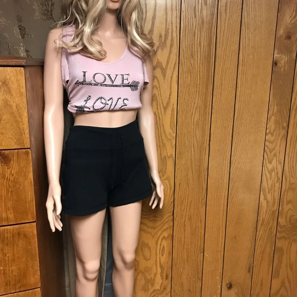 Lululemon Women"s Knock Out Short Black Microstripe Yoga- Size None - Picture 6 of 16